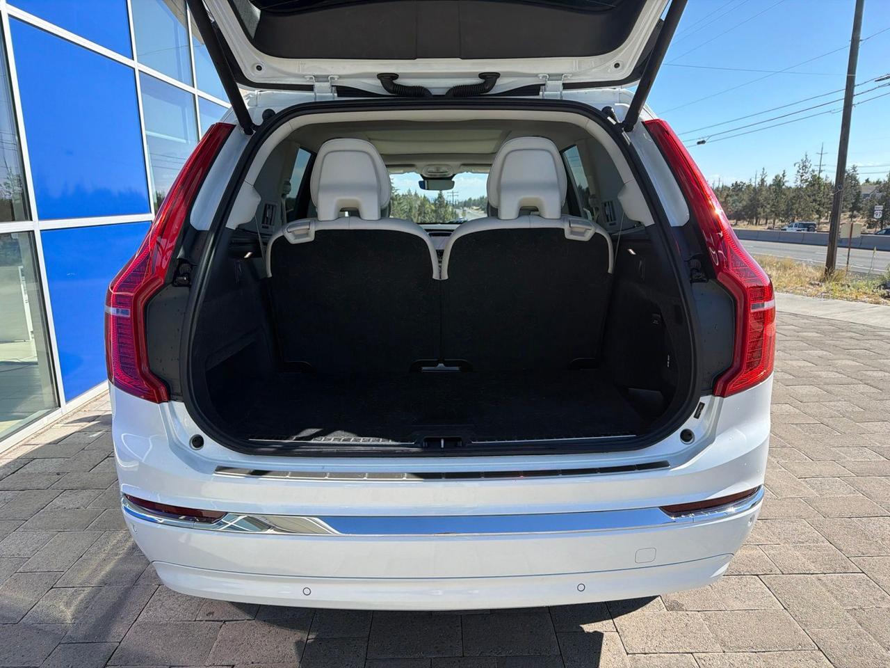 2023 Volvo XC90 B6 Plus 7-Seater Bend OR