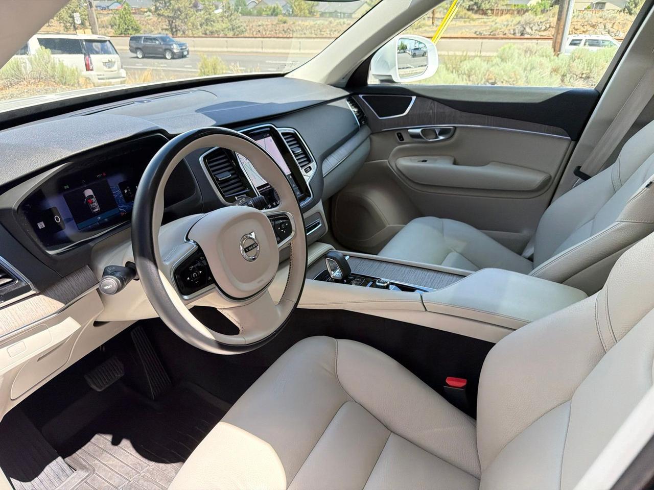 2023 Volvo XC90 B6 Plus 7-Seater Bend OR