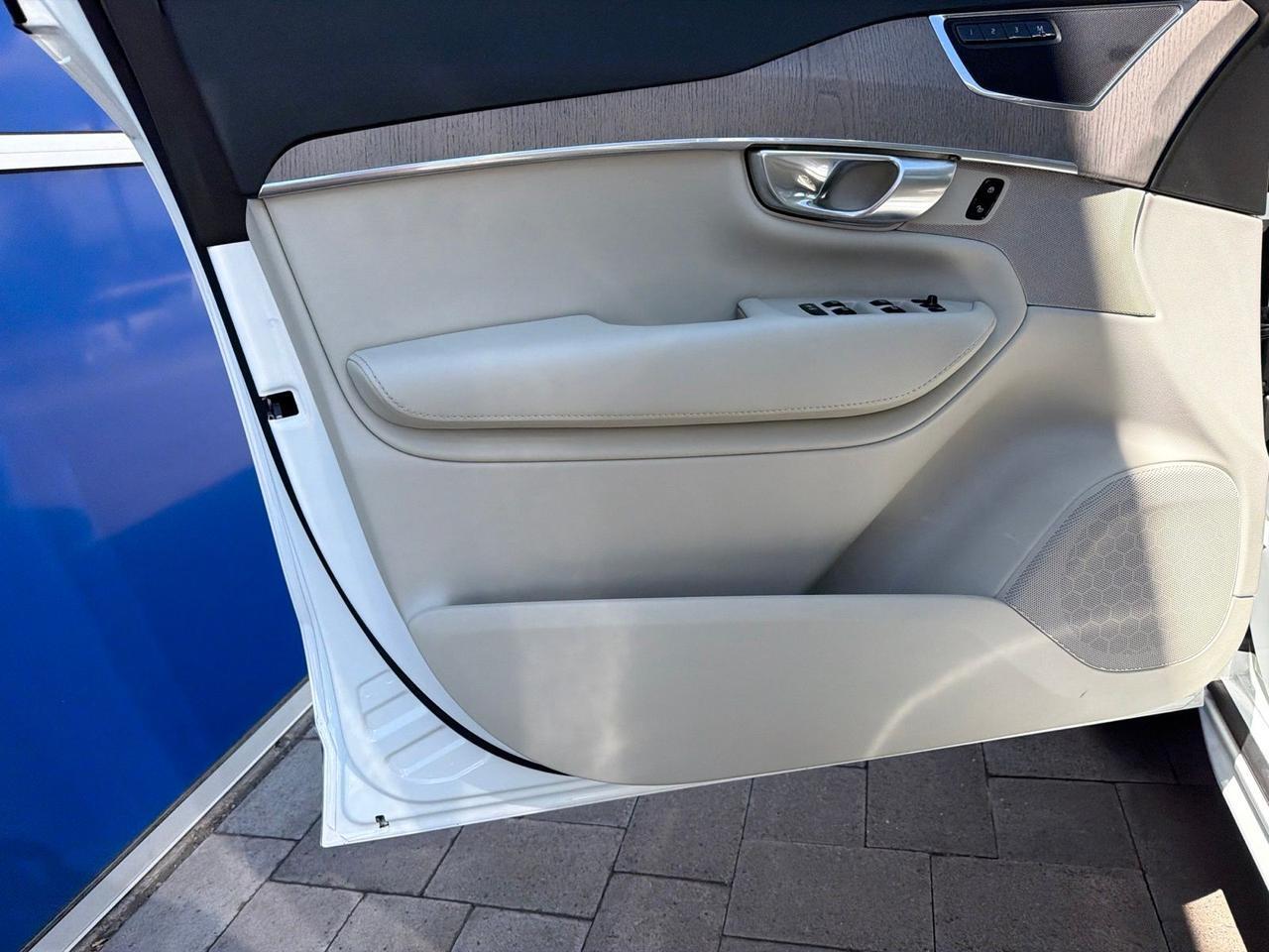 2023 Volvo XC90 B6 Plus 7-Seater Bend OR