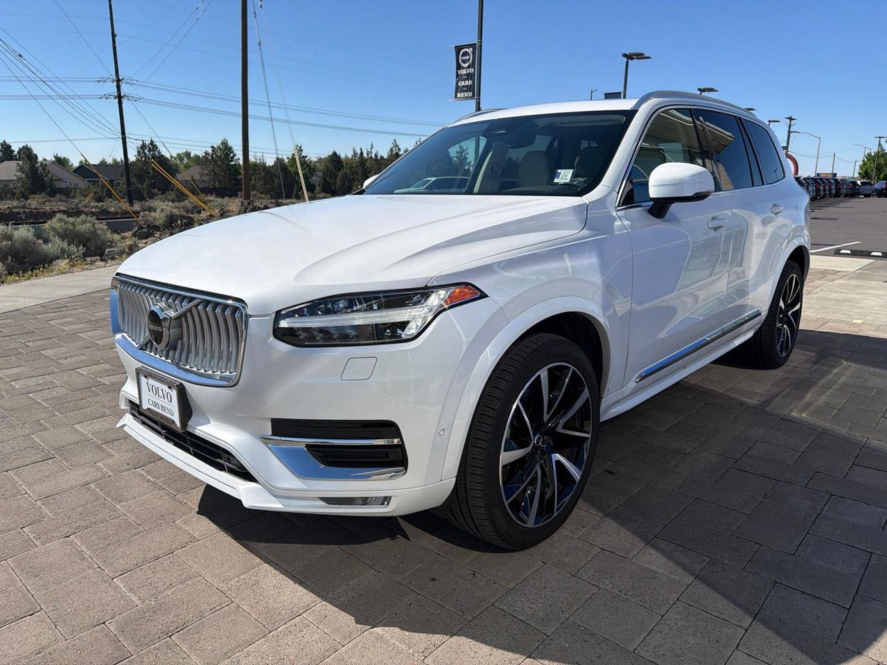 2023 Volvo XC90 B6 Plus 7-Seater Bend OR