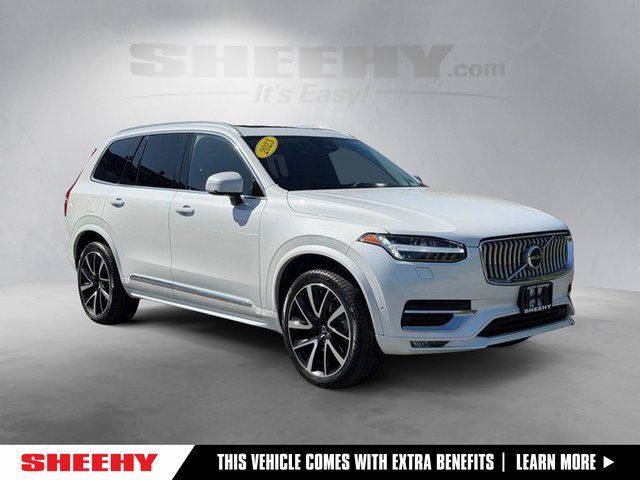 2023 Volvo XC90 B6 Plus 7-Seater