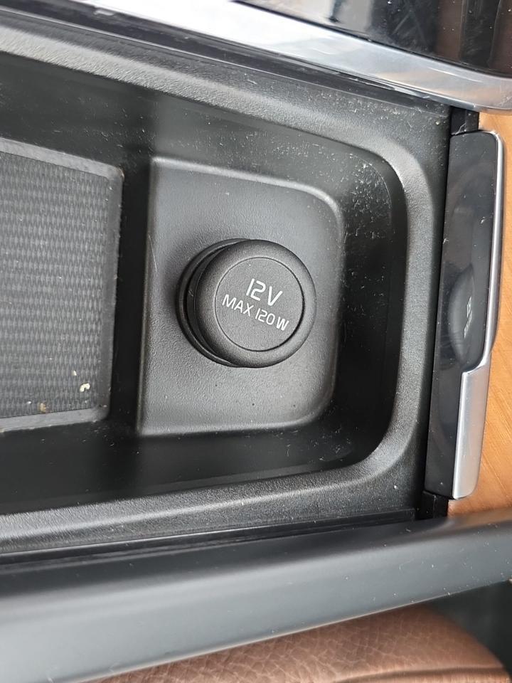 2023 Volvo XC90 B6 Plus 7-Seater Glen Burnie MD