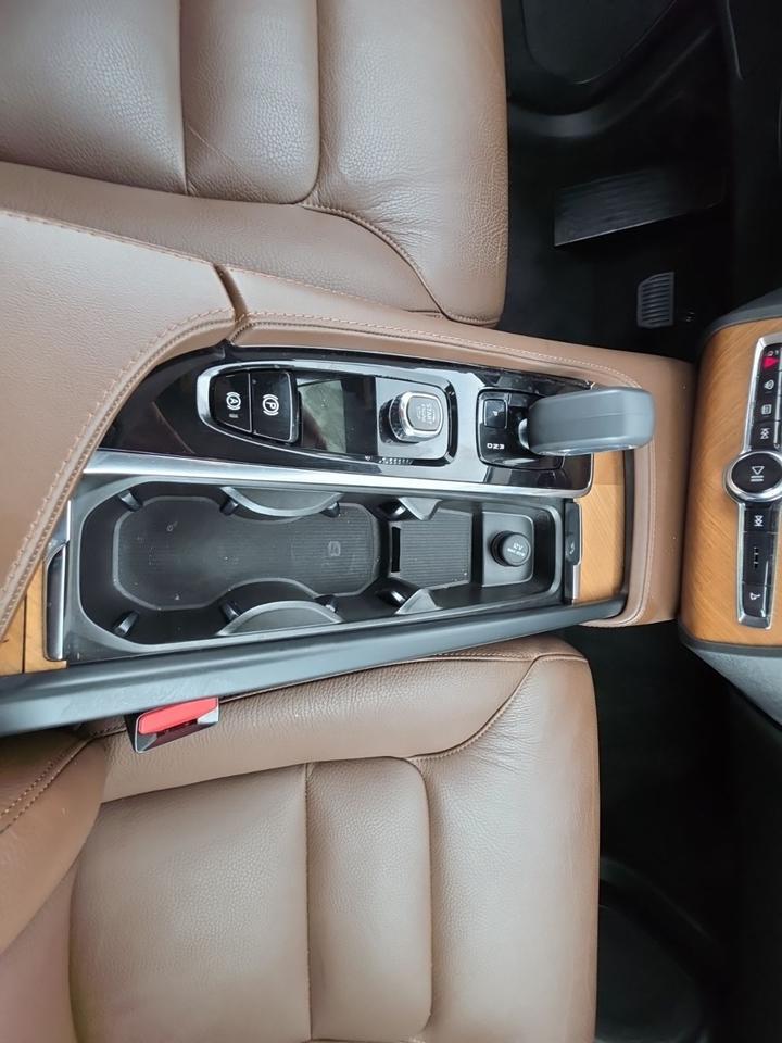 2023 Volvo XC90 B6 Plus 7-Seater Glen Burnie MD