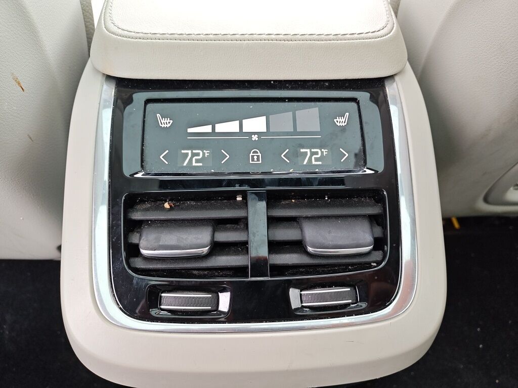 2023 Volvo XC90 B6 Plus 7-Seater Hunt Valley MD