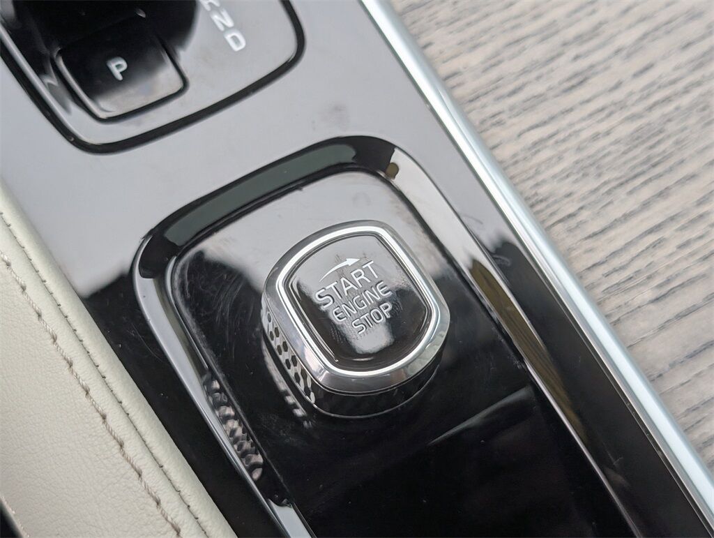 2023 Volvo XC90 B6 Plus 7-Seater Hunt Valley MD