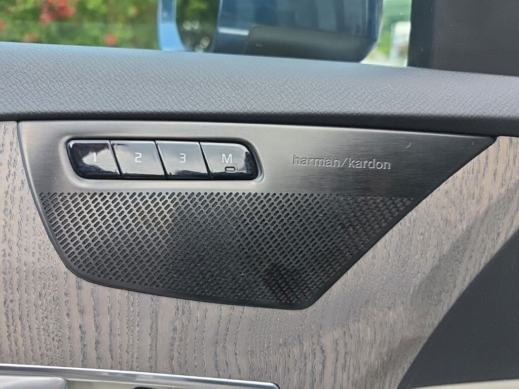 2023 Volvo XC90 B6 Plus 7-Seater Hunt Valley MD