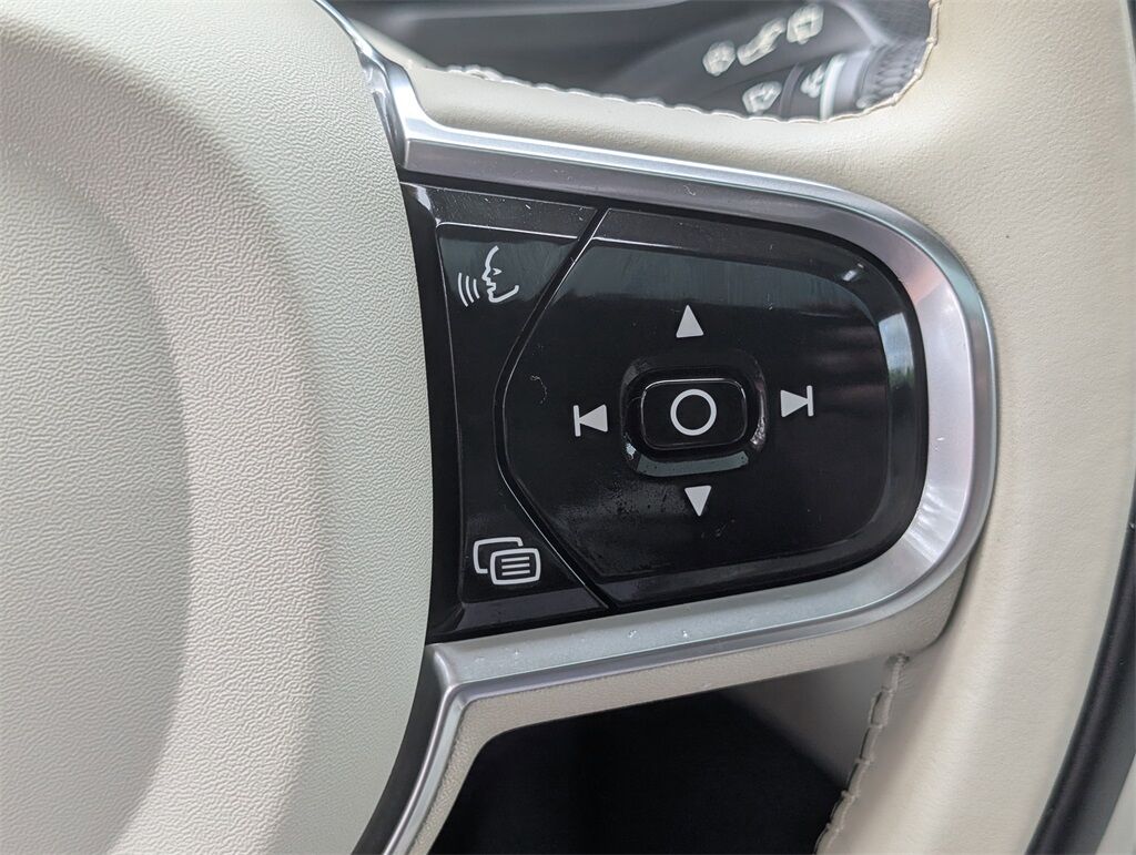 2023 Volvo XC90 B6 Plus 7-Seater Hunt Valley MD