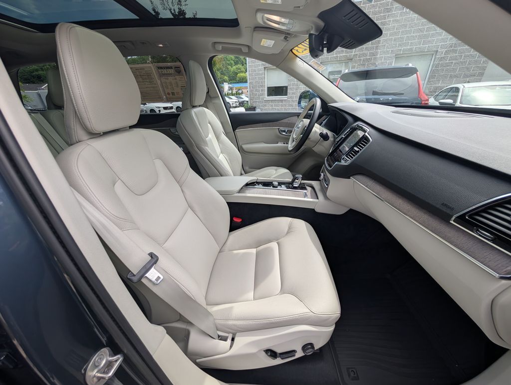 2023 Volvo XC90 B6 Plus 7-Seater Hunt Valley MD