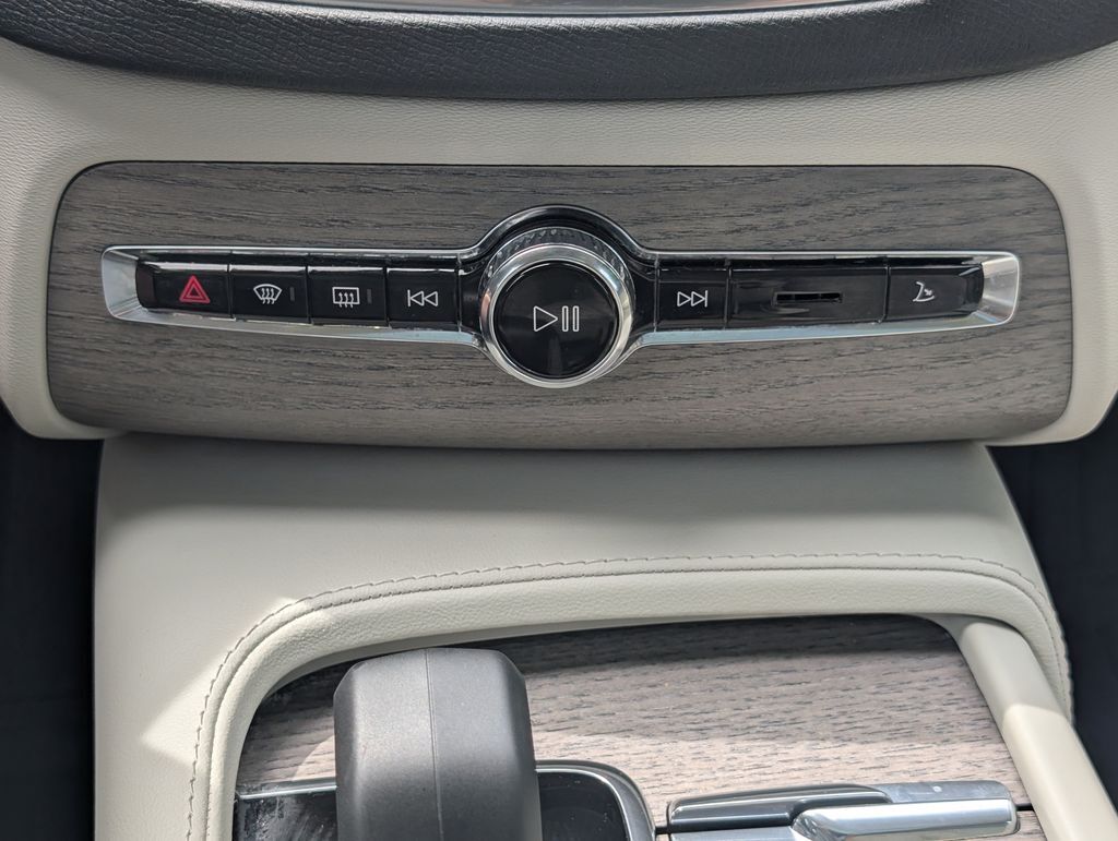2023 Volvo XC90 B6 Plus 7-Seater Hunt Valley MD