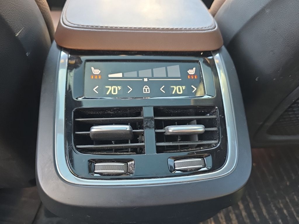 2023 Volvo XC90 B6 Plus 7-Seater Hunt Valley MD