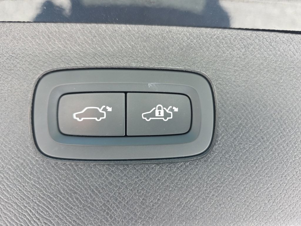 2023 Volvo XC90 B6 Plus 7-Seater Hunt Valley MD