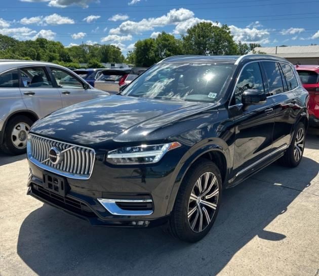 2023 Volvo XC90