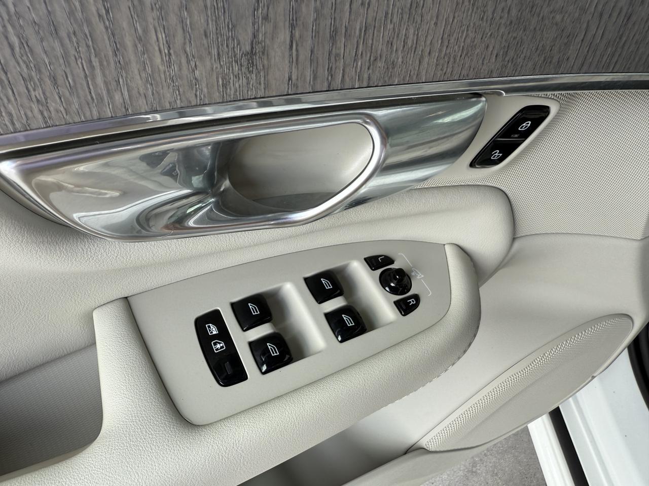 2023 Volvo XC90 Plus Knoxville TN