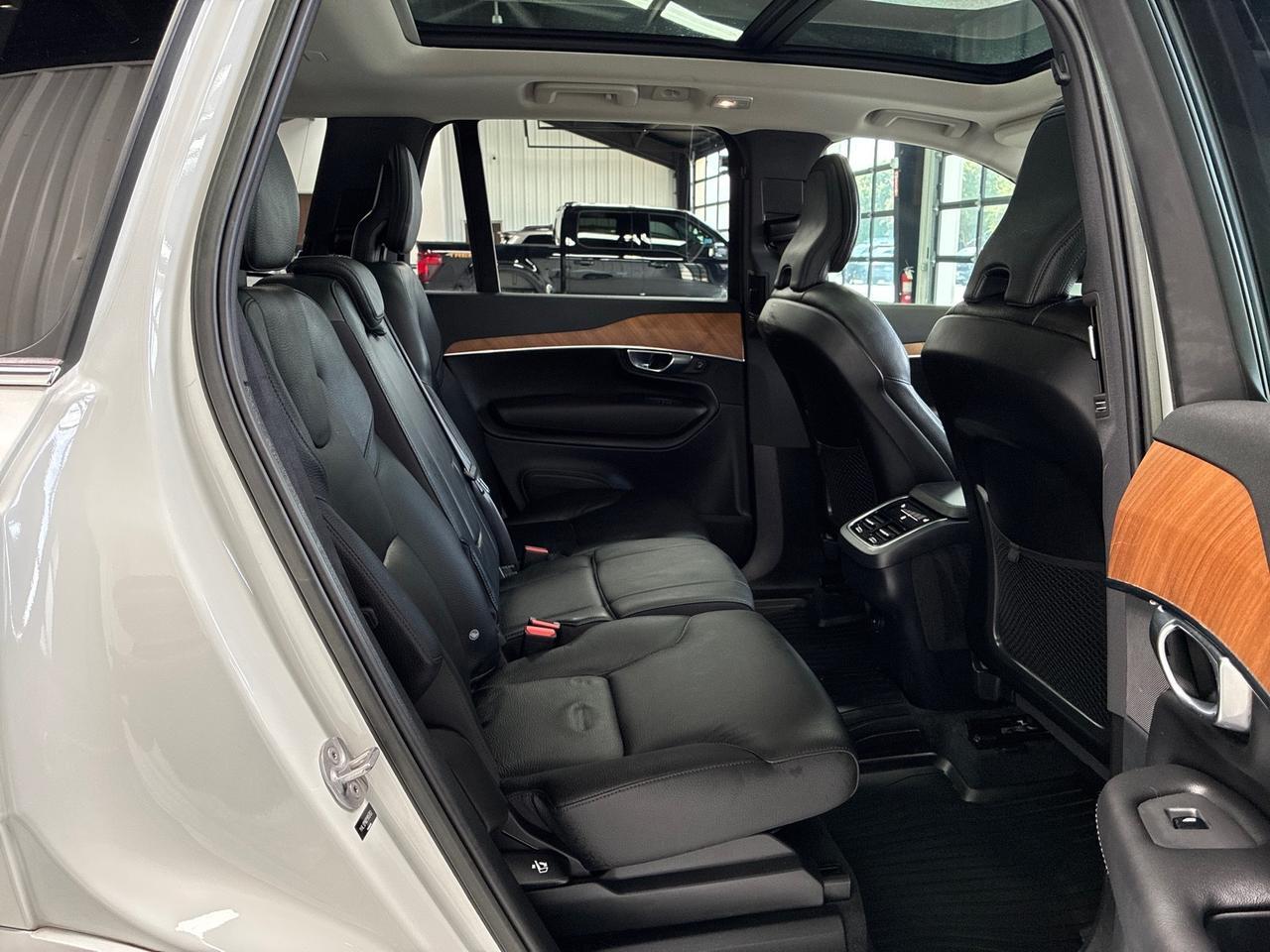 2023 Volvo XC90 Plus, h/k Sound, 21in Wheels, HUD Houston TX