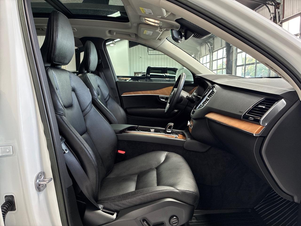 2023 Volvo XC90 Plus, h/k Sound, 21in Wheels, HUD Houston TX