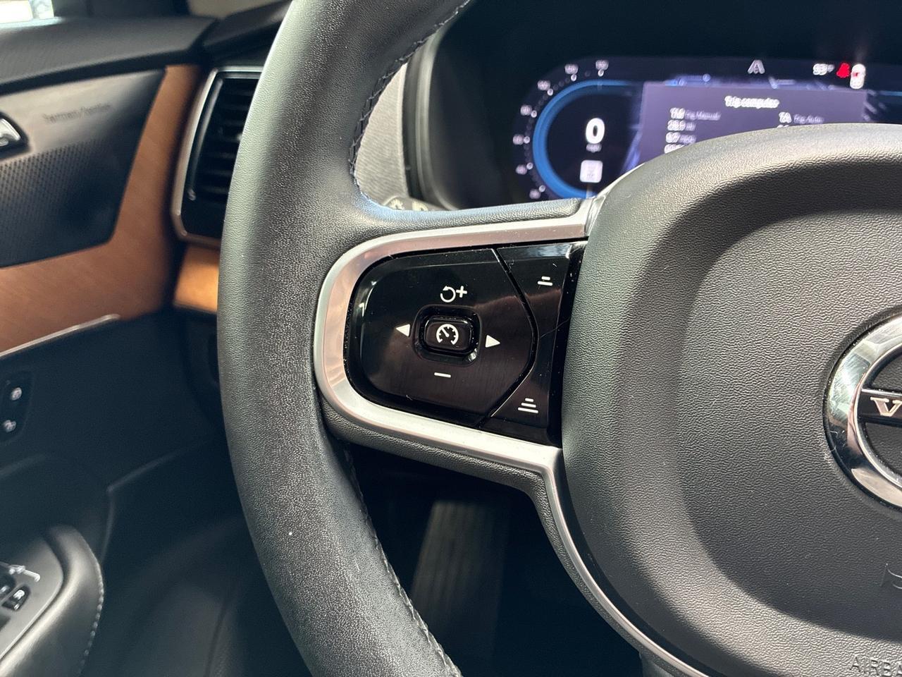 2023 Volvo XC90 Plus, h/k Sound, 21in Wheels, HUD Houston TX