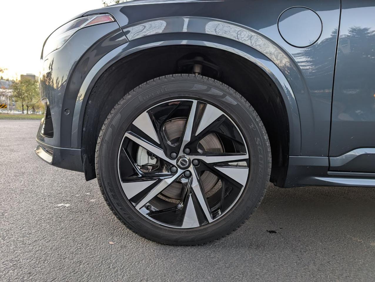 2023 Volvo XC90 Recharge PHEV Hybrid AWD PLUS | 455hp, HK Premium Audio, Pilot Asst, 360° Cam, 4 Heated Seats & Htd Wheel Portland OR