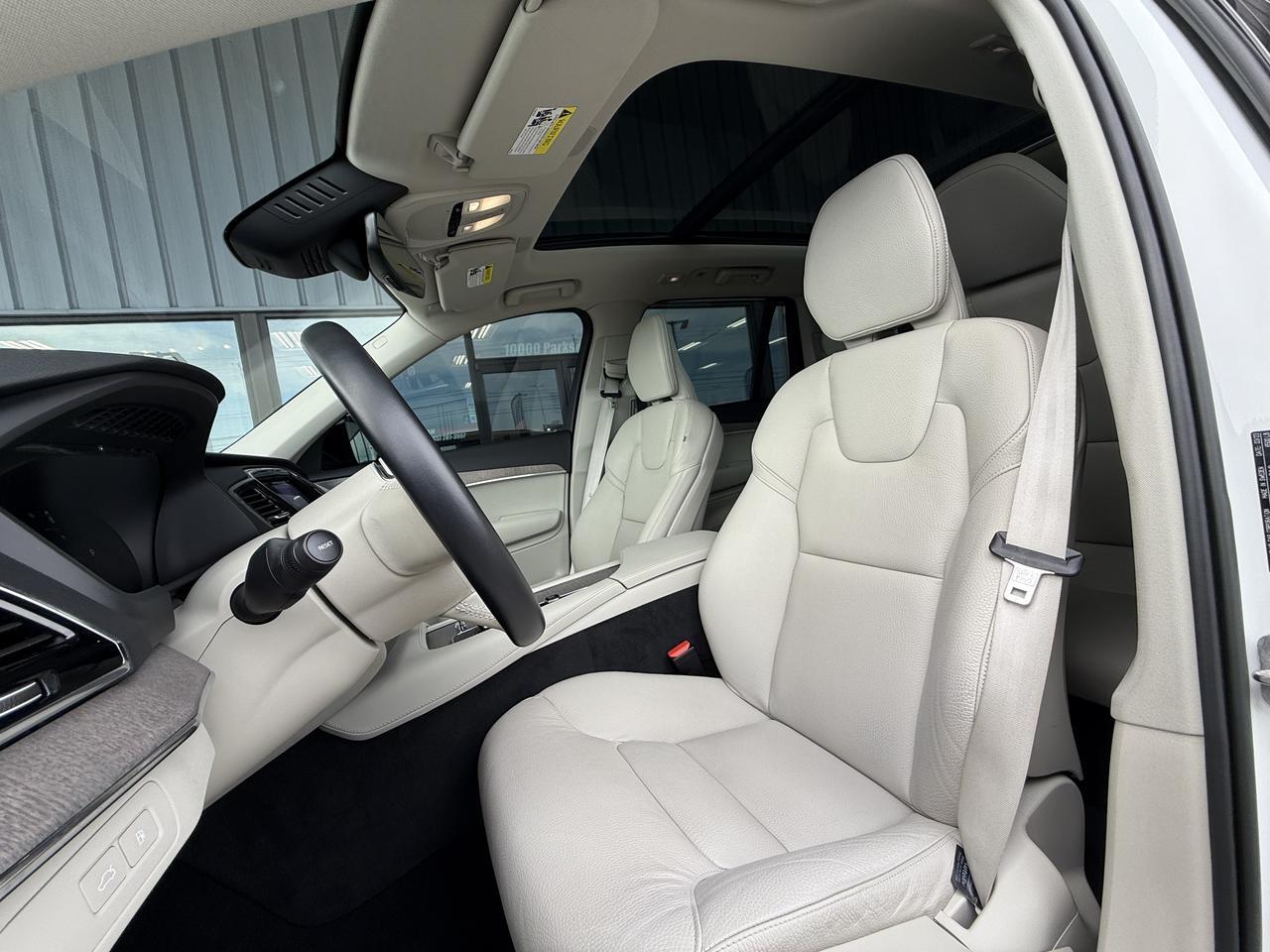 2023 Volvo XC90 Plus - Photo 14