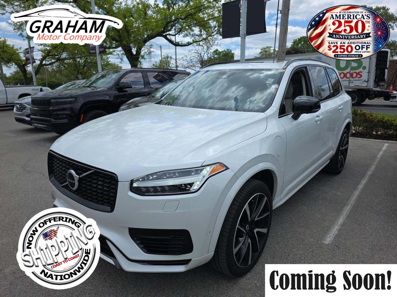 2023 Volvo XC90 Recharge Plug-In Hybrid Plus Dark Theme