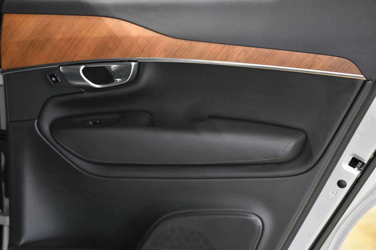 2023 Volvo XC90 Recharge Plug-In Hybrid T8 Plus 6-Seater Miami FL