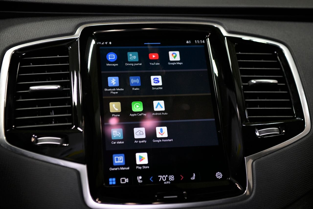 2023 Volvo XC90 Recharge Plug-In Hybrid T8 Plus 6-Seater Miami FL