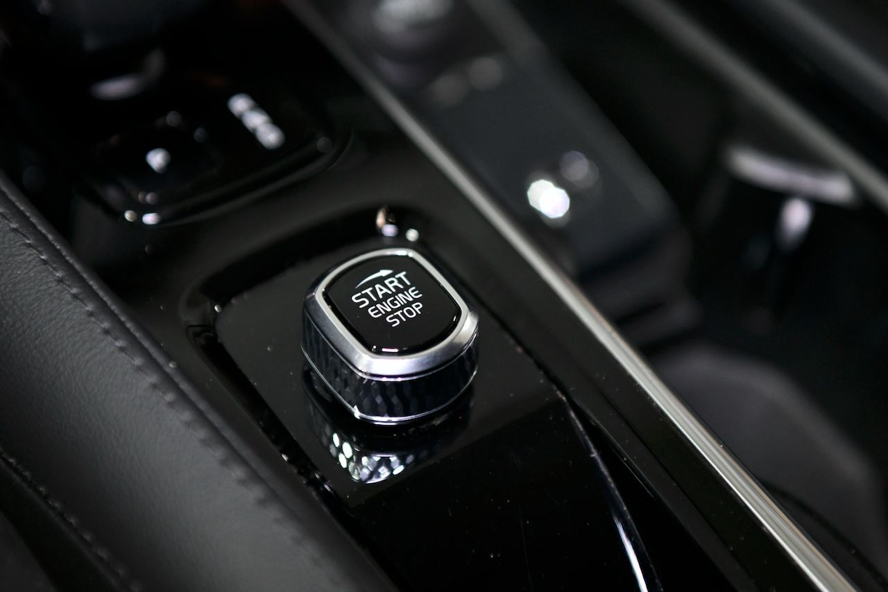 2023 Volvo XC90 Recharge Plug-In Hybrid T8 Plus 6-Seater Miami FL