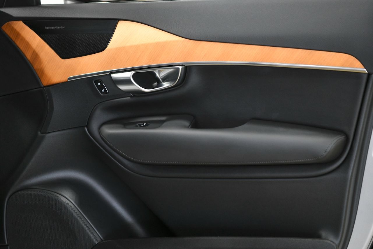2023 Volvo XC90 Recharge Plug-In Hybrid T8 Plus 6-Seater Miami FL