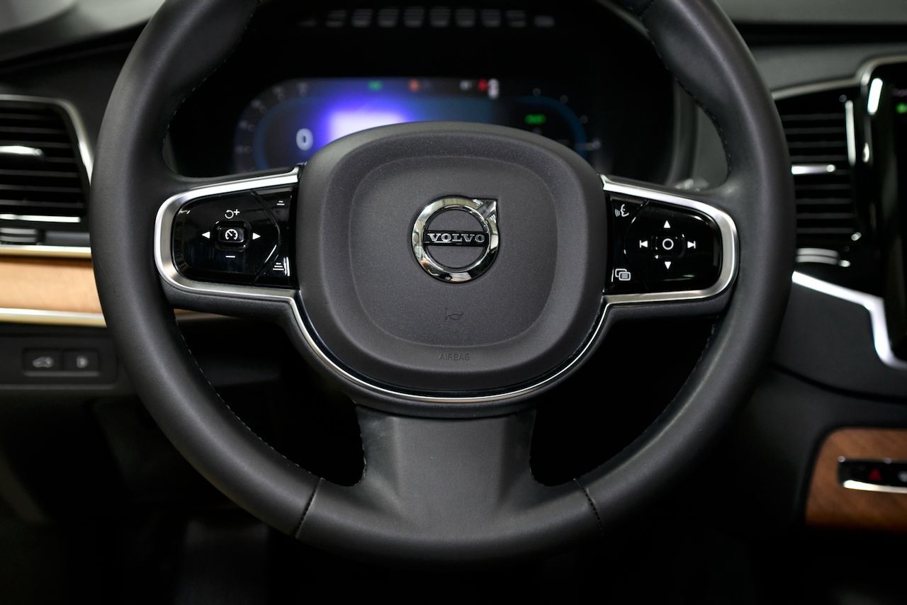 2023 Volvo XC90 Recharge Plug-In Hybrid T8 Plus 6-Seater Miami FL