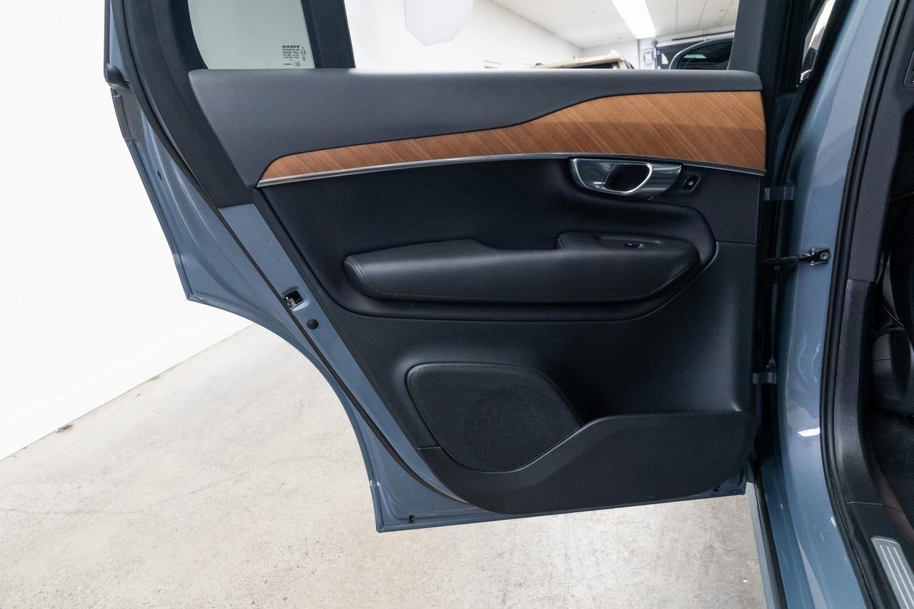 2023 Volvo XC90 Recharge Plug-In Hybrid T8 Plus Bright Theme 7 Passenger 7 Passenger Surround View Camera Adaptive Cruise Portland OR