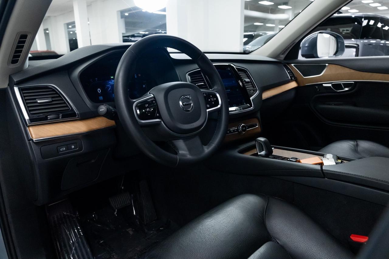 2023 Volvo XC90 Recharge Plug-In Hybrid T8 Plus Bright Theme 7 Passenger 7 Passenger Surround View Camera Adaptive Cruise Portland OR