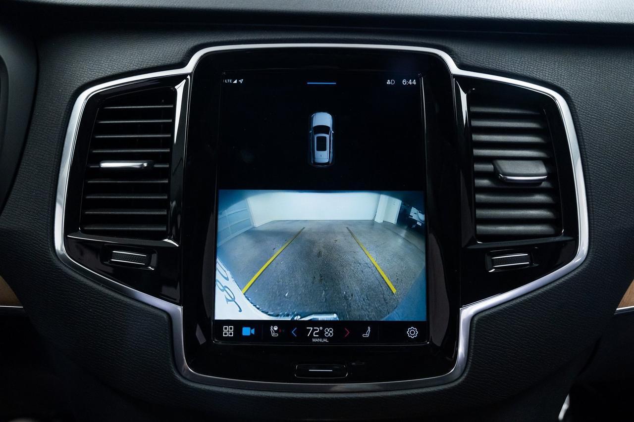 2023 Volvo XC90 Recharge Plug-In Hybrid T8 Plus Bright Theme 7 Passenger 7 Passenger Surround View Camera Adaptive Cruise Portland OR