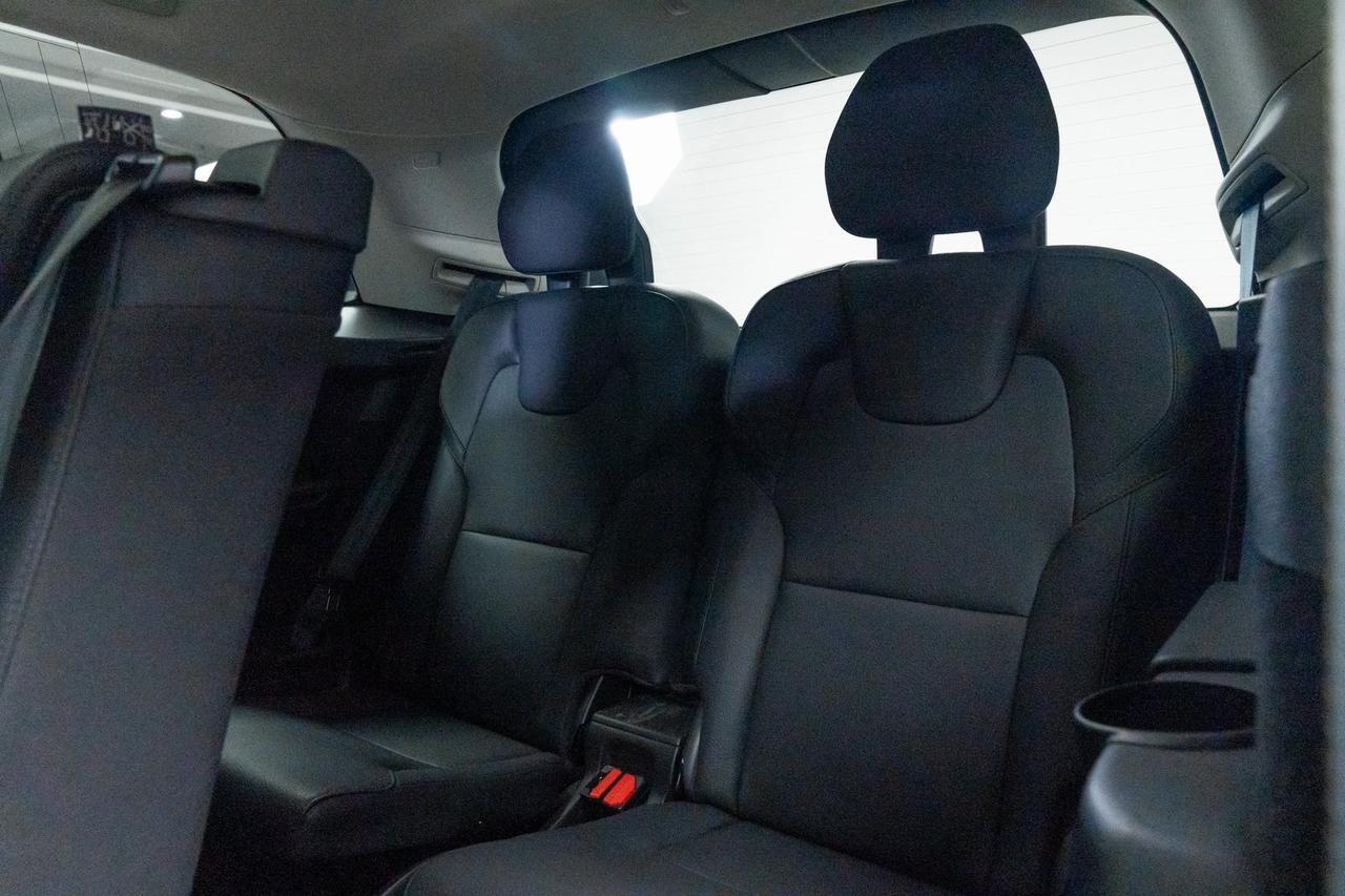 2023 Volvo XC90 Recharge Plug-In Hybrid T8 Plus Bright Theme 7 Passenger 7 Passenger Surround View Camera Adaptive Cruise Portland OR