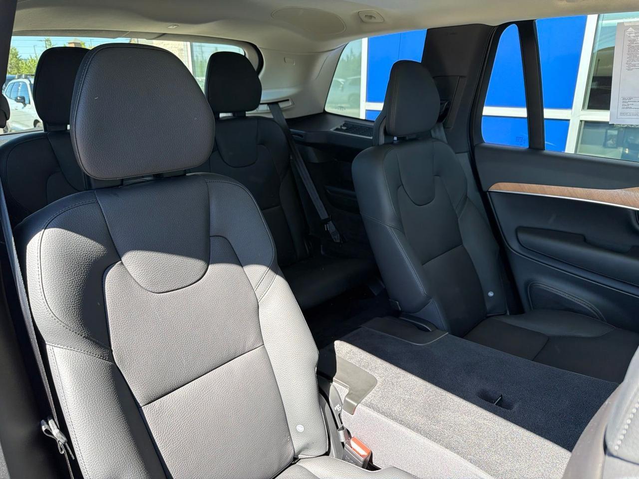 2023 Volvo XC90 Recharge Plug-In Hybrid T8 Plus Dark Theme 7 Passenger Bend OR