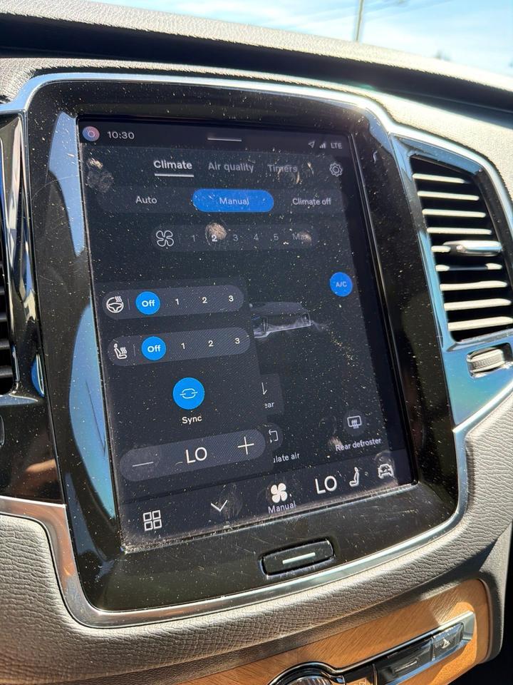 2023 Volvo XC90 Recharge Plug-In Hybrid T8 Plus Dark Theme 7 Passenger Bend OR