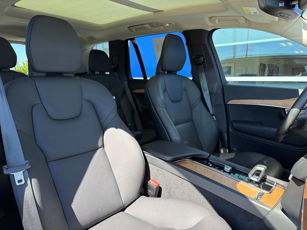 2023 Volvo XC90 Recharge Plug-In Hybrid T8 Plus Dark Theme 7 Passenger Bend OR