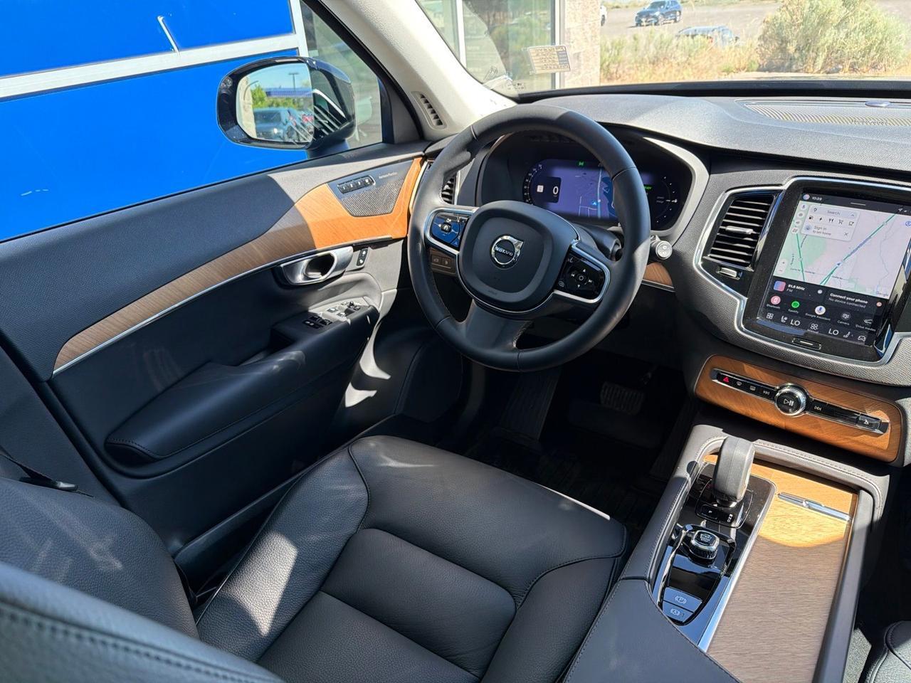 2023 Volvo XC90 Recharge Plug-In Hybrid T8 Plus Dark Theme 7 Passenger Bend OR