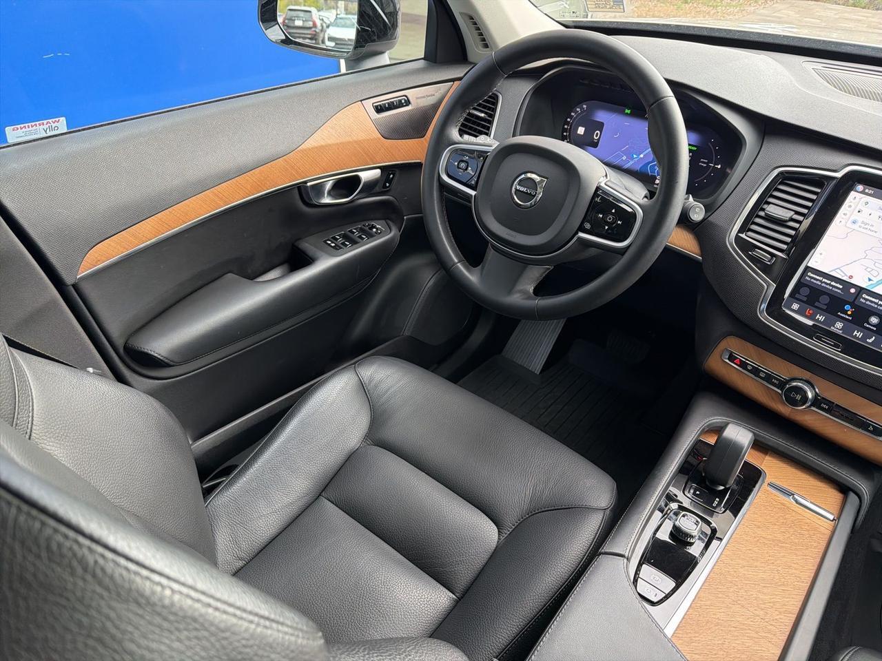 2023 Volvo XC90 Recharge Plug-In Hybrid T8 Plus Dark Theme 7 Passenger Bend OR