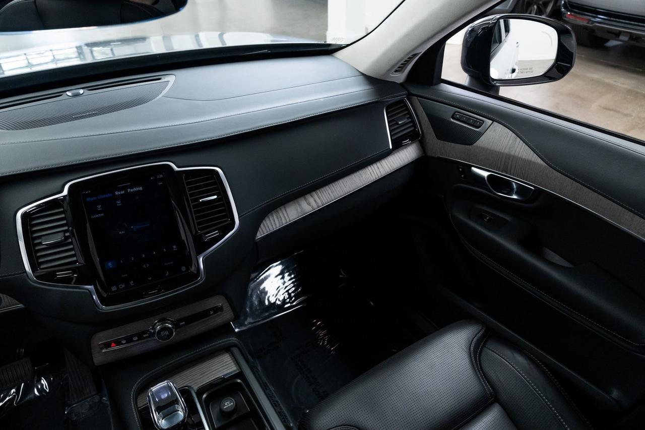 2023 Volvo XC90 Recharge Plug-In Hybrid Ultimate 1 Owner Vented Massage Seats Head-Up Display Portland OR