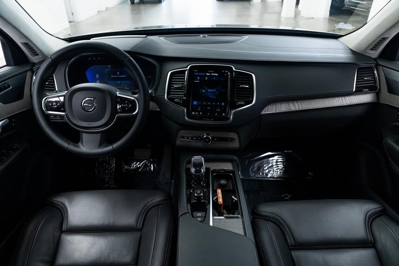 2023 Volvo XC90 Recharge Plug-In Hybrid Ultimate 1 Owner Vented Massage Seats Head-Up Display Portland OR