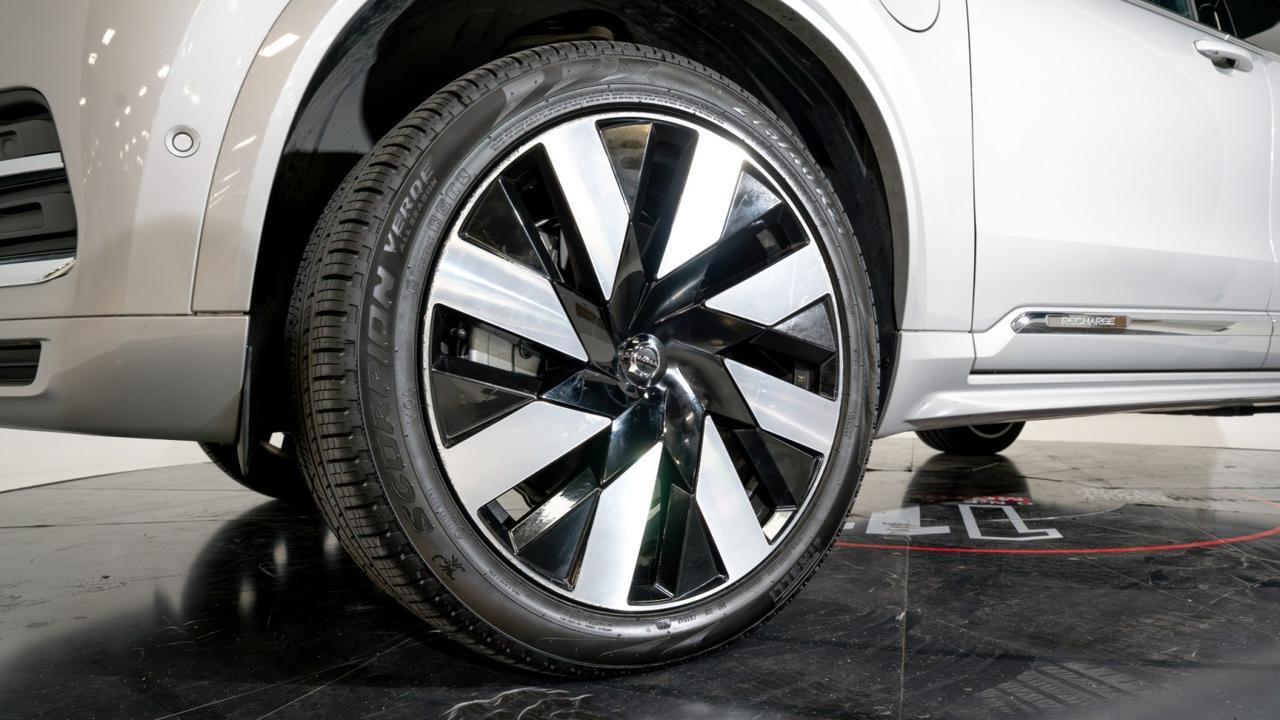 2023 Volvo XC90 Recharge Ultimate photo 16