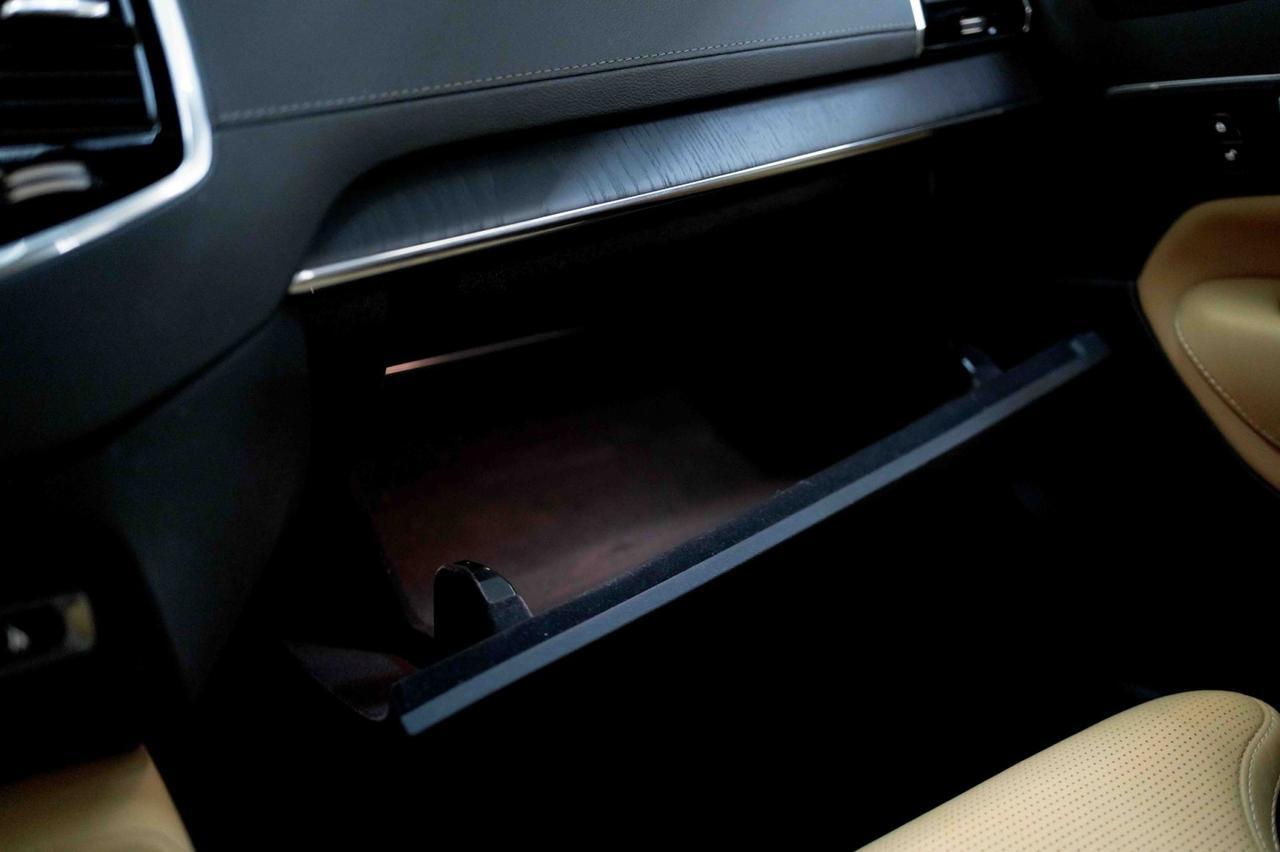2023 Volvo XC90 Recharge Plug-In Hybrid Ultimate Bright Theme Marietta GA