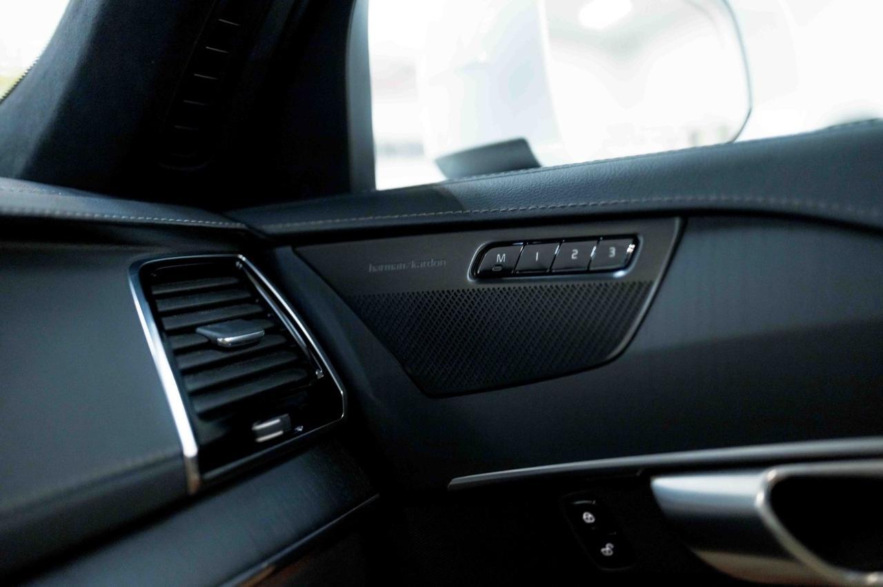 2023 Volvo XC90 Recharge Plug-In Hybrid Ultimate Bright Theme Marietta GA