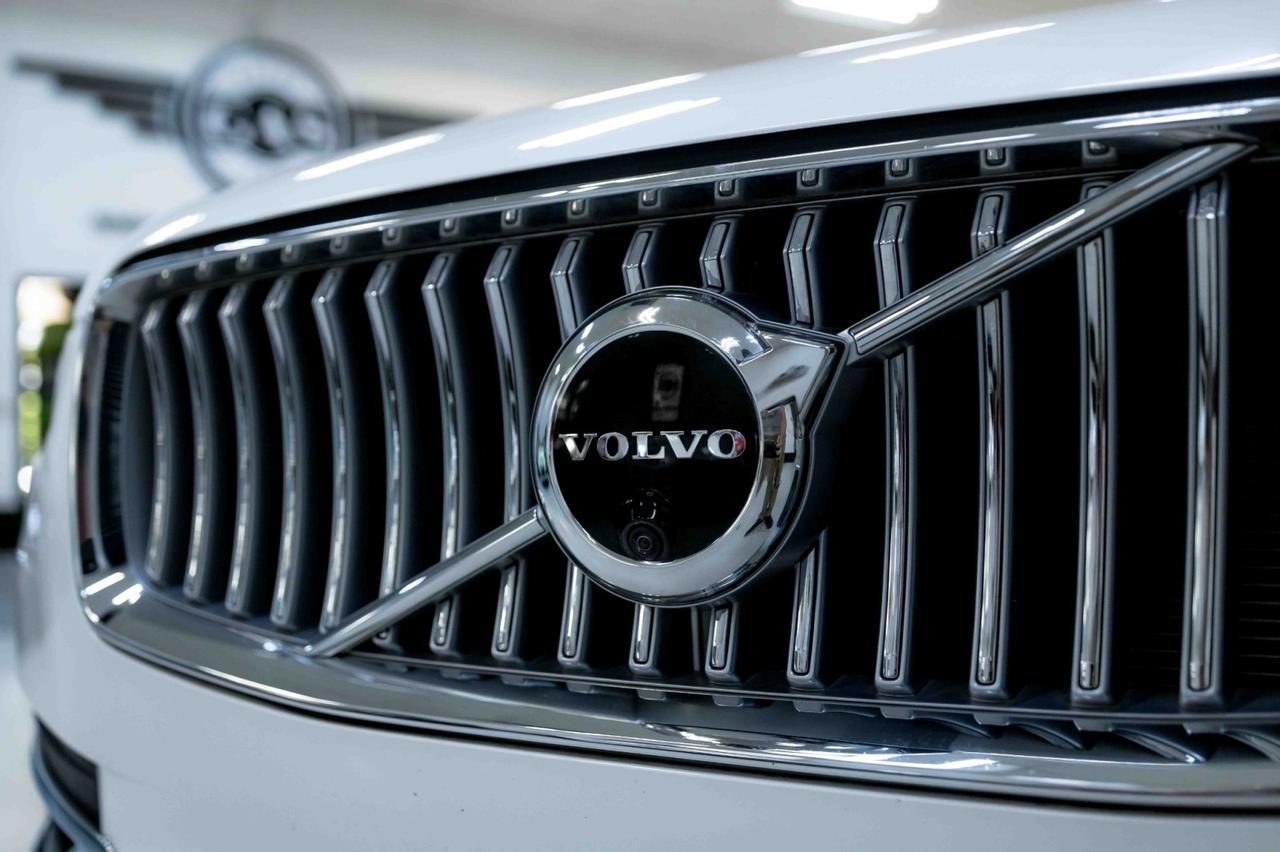 2023 Volvo XC90 Recharge Plug-In Hybrid Ultimate Bright Theme Marietta GA