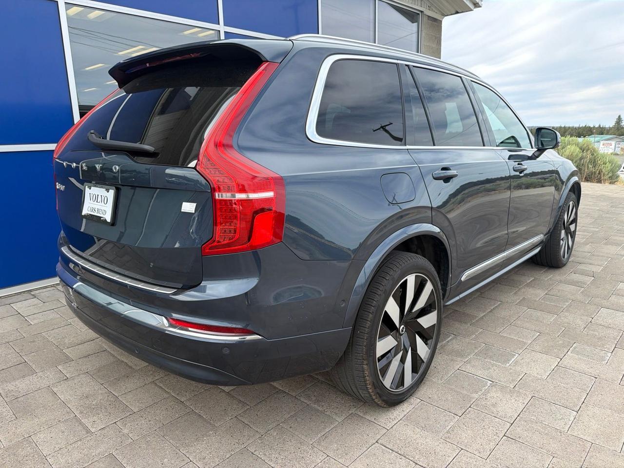2023 Volvo XC90 Recharge Plug-In Hybrid Ultimate Bend OR