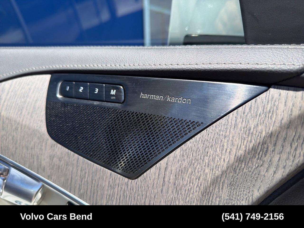 2023 Volvo XC90 Recharge Plug-In Hybrid Ultimate Bend OR