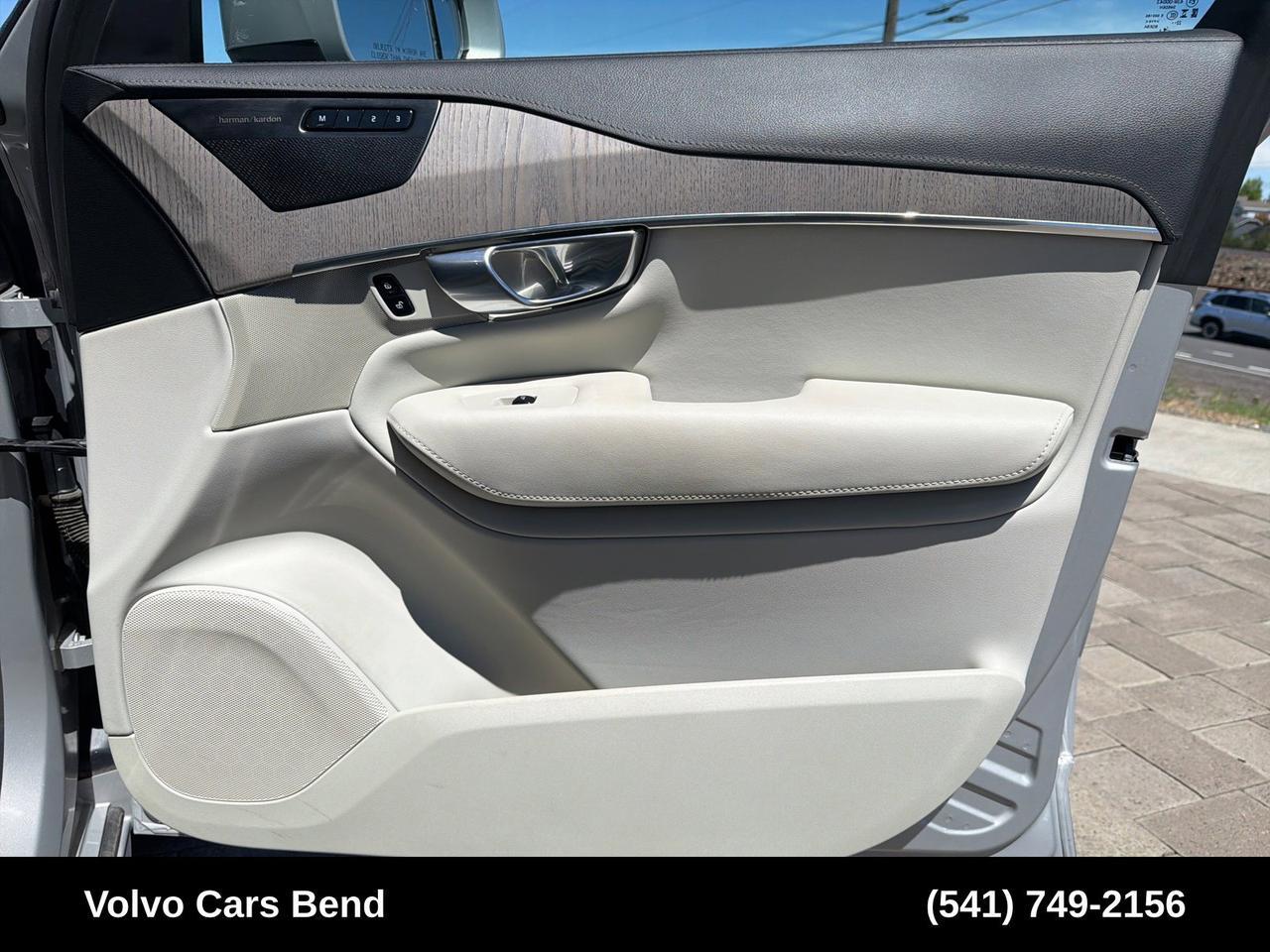 2023 Volvo XC90 Recharge Plug-In Hybrid Ultimate Bend OR