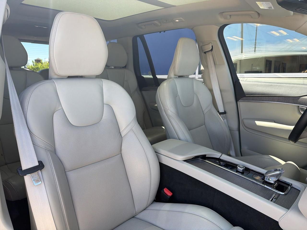 2023 Volvo XC90 Recharge Plug-In Hybrid Ultimate Bend OR