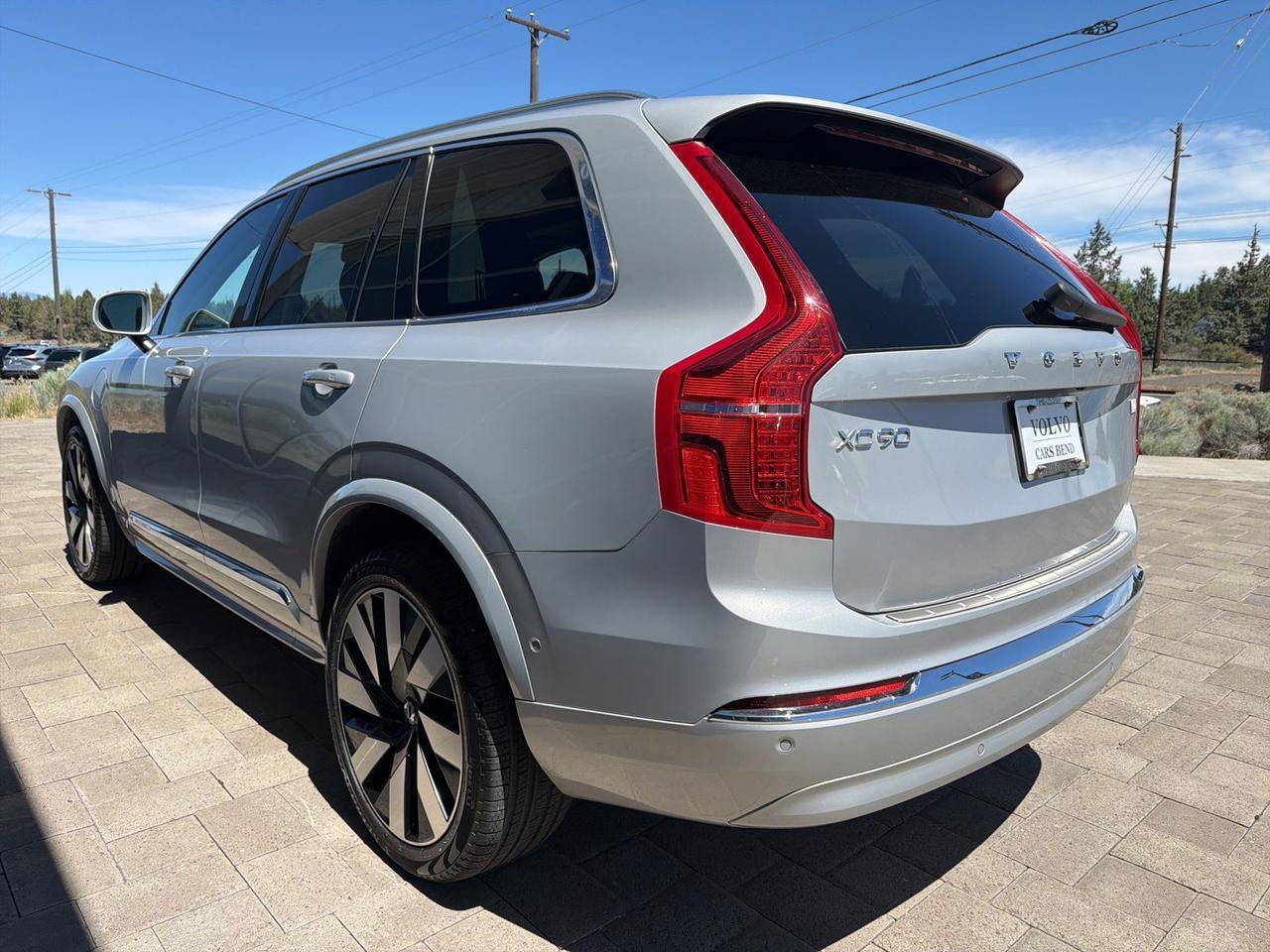 2023 Volvo XC90 Recharge Plug-In Hybrid Ultimate Bend OR