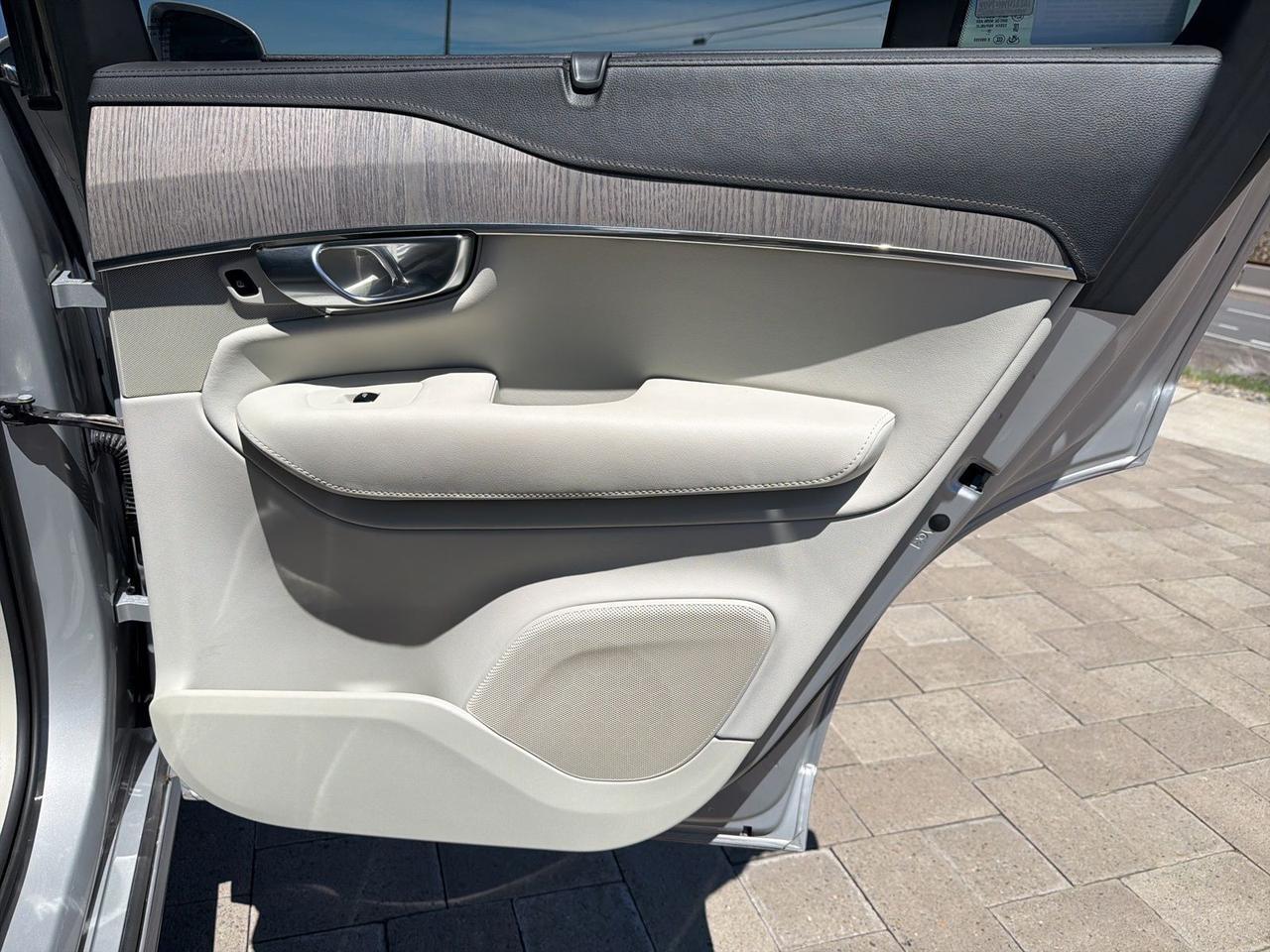 2023 Volvo XC90 Recharge Plug-In Hybrid Ultimate Bend OR