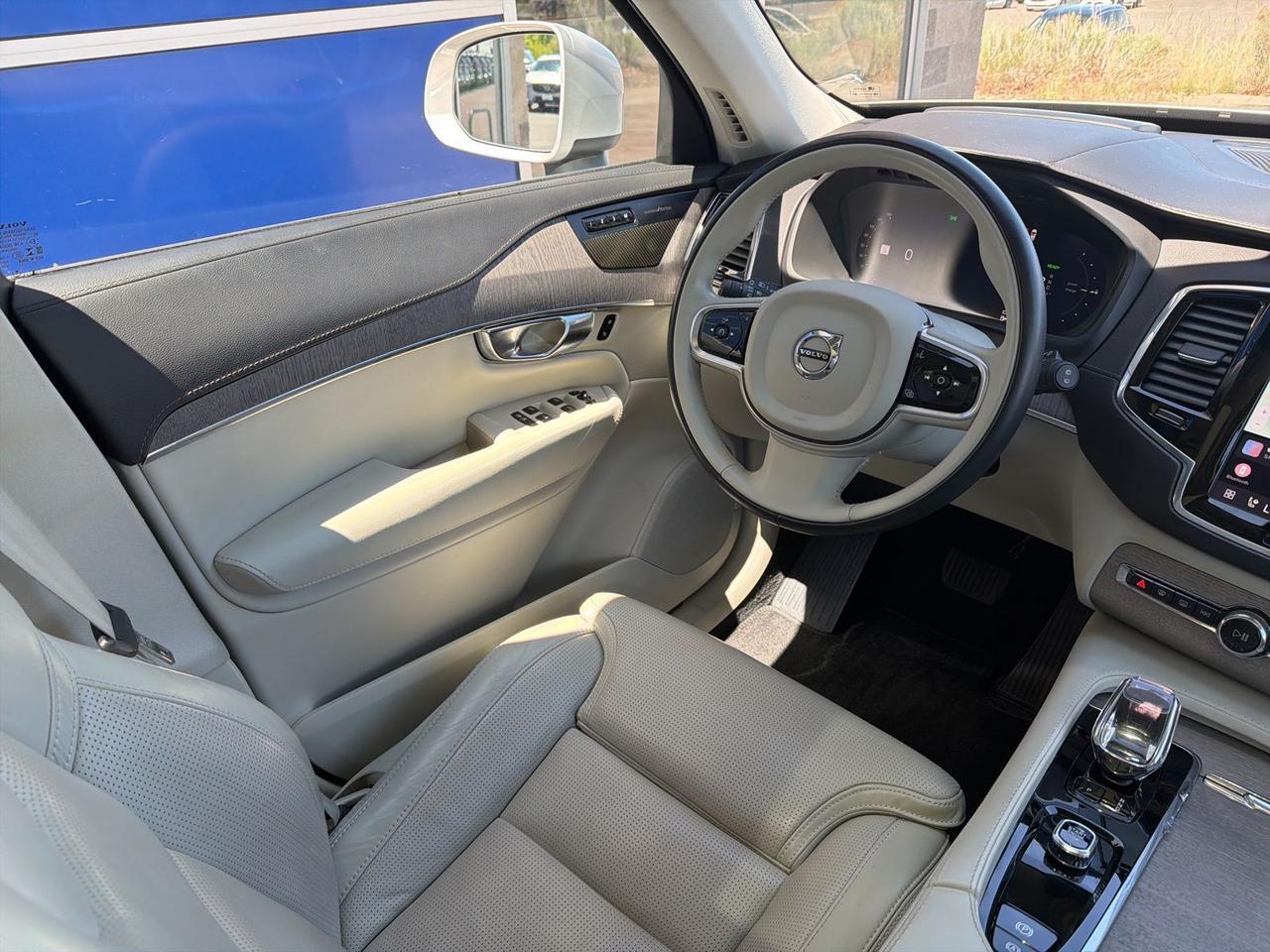 2023 Volvo XC90 Recharge Plug-In Hybrid Ultimate Bend OR